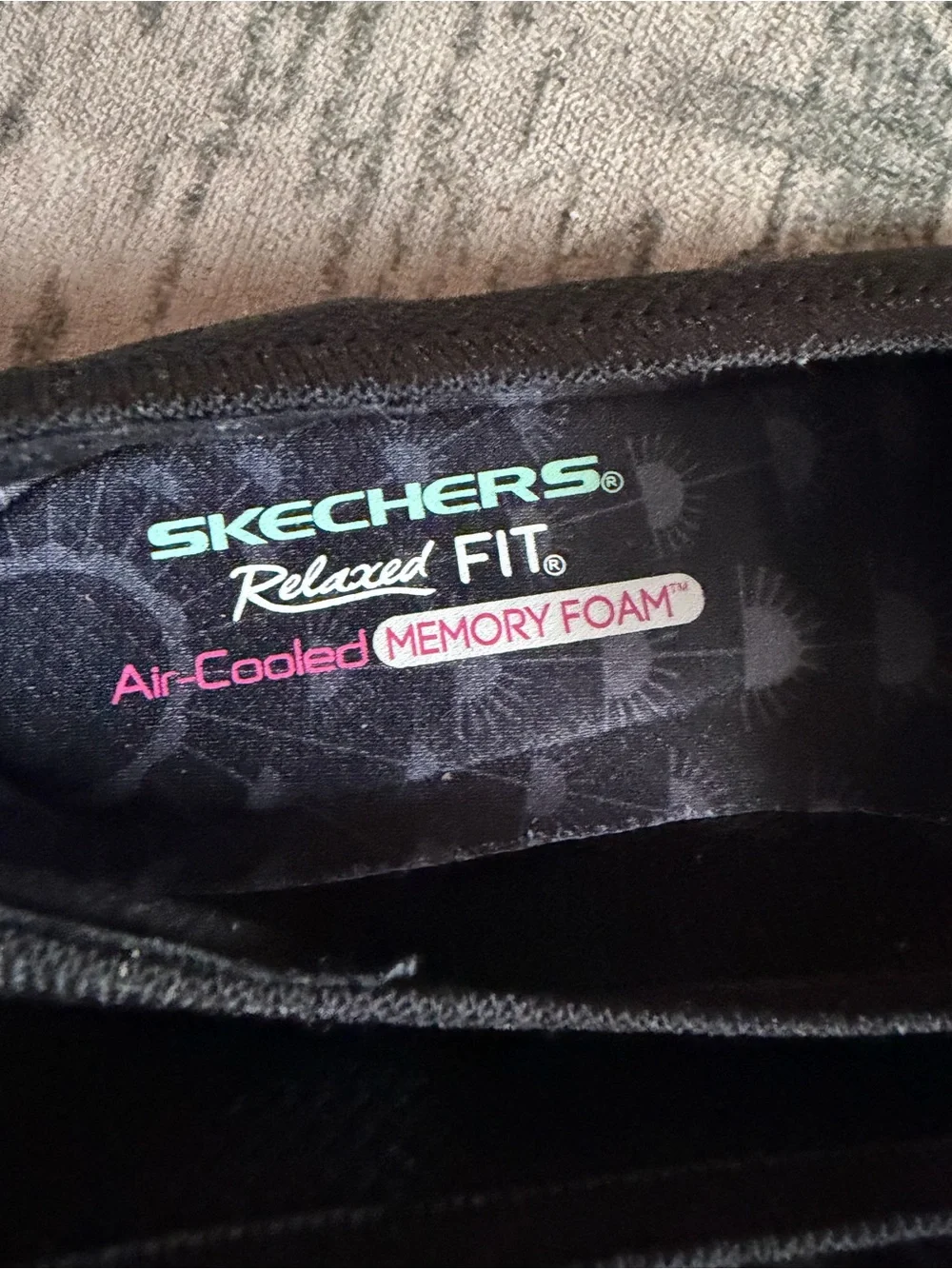 Skechers Relaxed Fit® Reggae Fest Willows Vibe Women's Shoes size 8